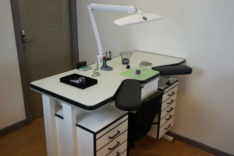 Discover The Watchmaker’s Bench: Your Go-To YouTube Channel for Watchmaking Enthusiasts